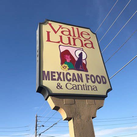 Valle luna cave creek - Welcome to ValleLuna.com Valle Luna Restaurants ~ established 1983. If you’re looking for great Sonoran food, an inviting atmosphere, or information about Valle Luna and our restaurants or services, then look no further. ... CAVE CREEK RD Location (Cave Creek & Greenway Parkway) CHANDLER Location (Dobson & Ray) ORDER DELIVERY; Valle …